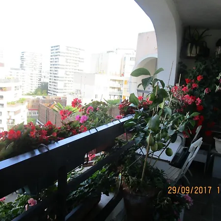 Calme A Crimee Homestay Paris
